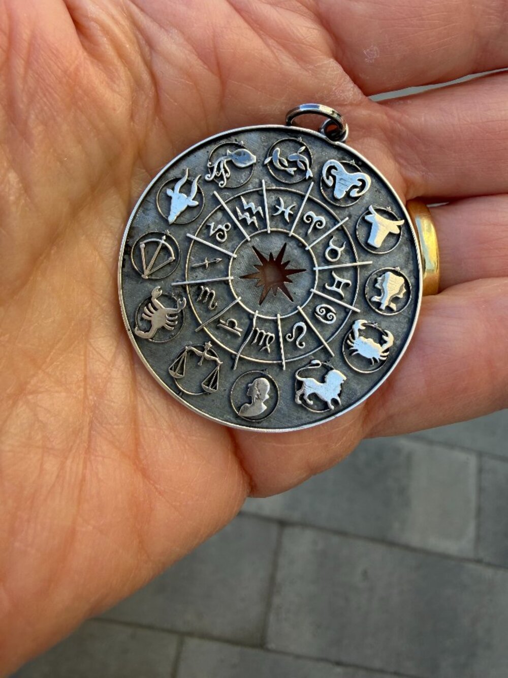 Amazing Maura Green huge sterling silver Zodiac wheel